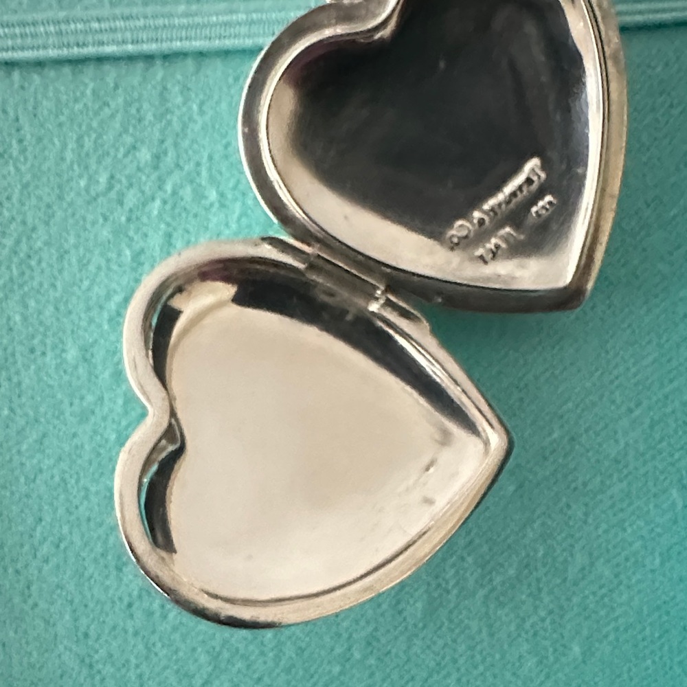 Tiffany & Co Heart Locket and Chain - Picture 6 of 15